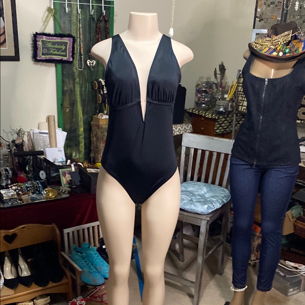 Shade & Shore Black One Piece Swimsuit